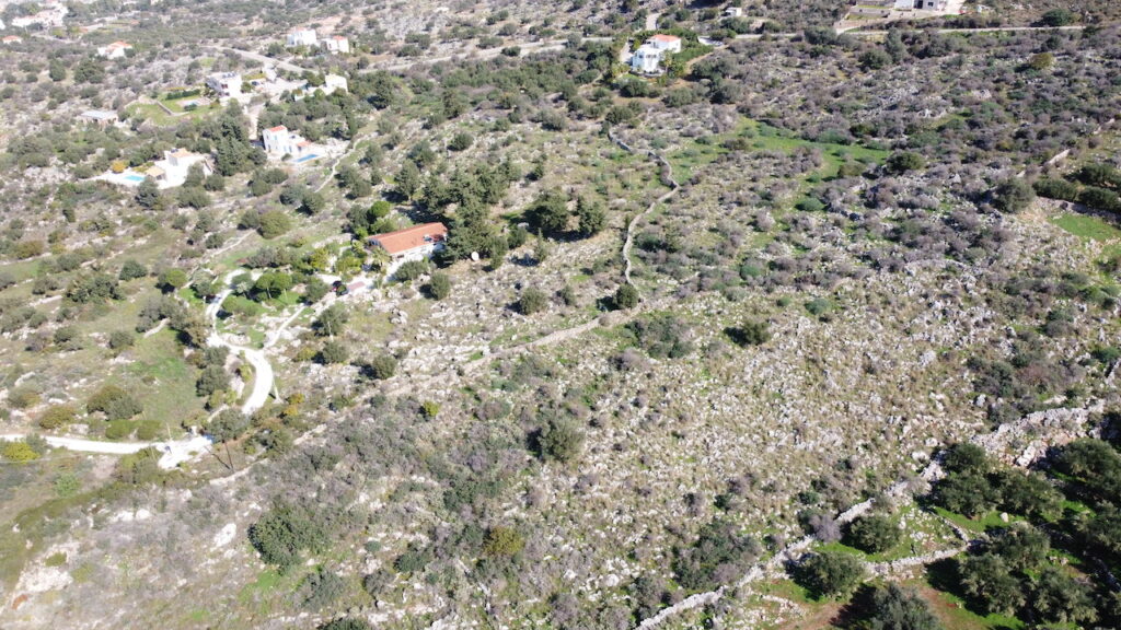 TERRAIN AVEC VUE MER A KAMPIA