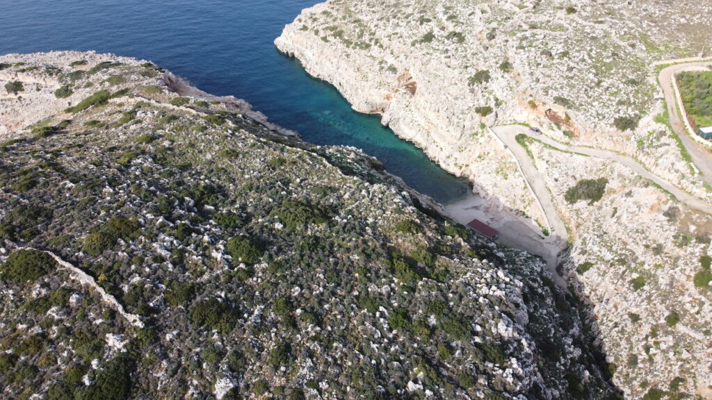 GRAND TERRAIN AVEC UNE VUE IMPRENABLE SUR LA MER À KOKKINO CHORIO