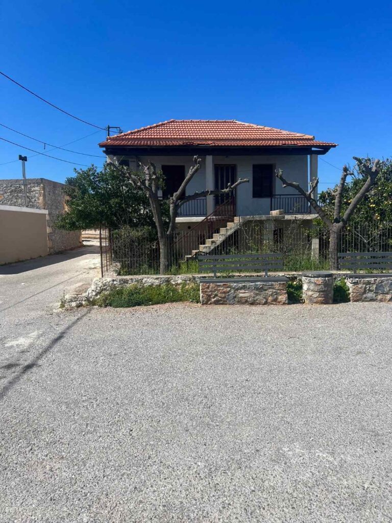 HOUSE WITH OWERLOOKING SEA VIEW IN LIKOTINAREA