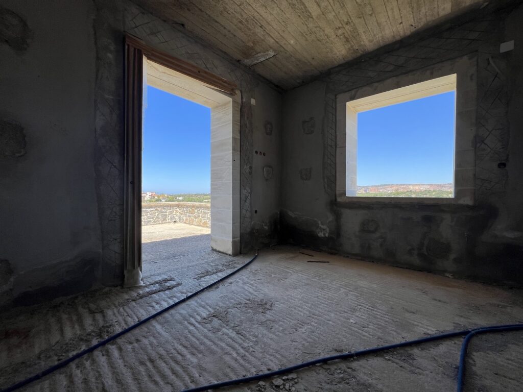 MAISON EN PIERRE AVEC VUE SUR OLIVIERE