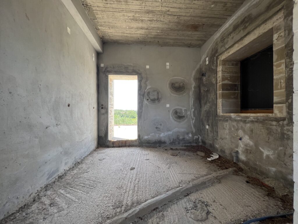 STONE HOUSE WITH OVERLOOKING OF OLIVE GROVE