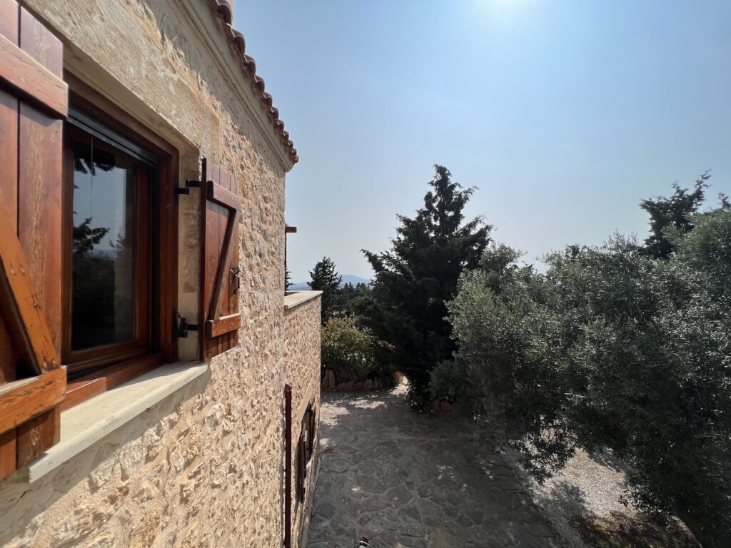 TWO TRADITIONAL VILLAS OUT OF STONE IN MELIDONI