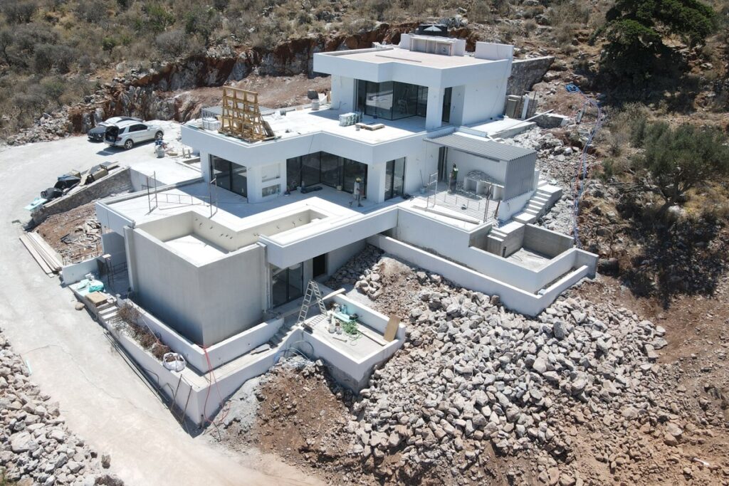 Exclusive Villa For Sale In Kokkino Chorio