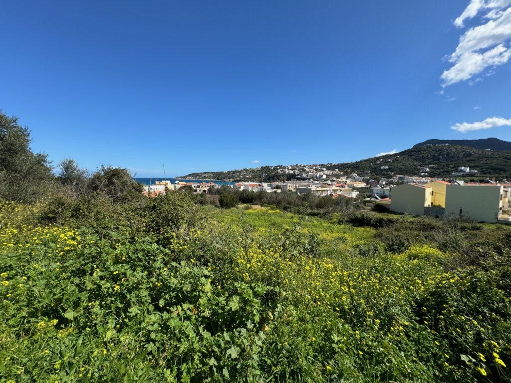 COMMERCIAL LAND WITH SEA VIEW IN ALMYRIDA