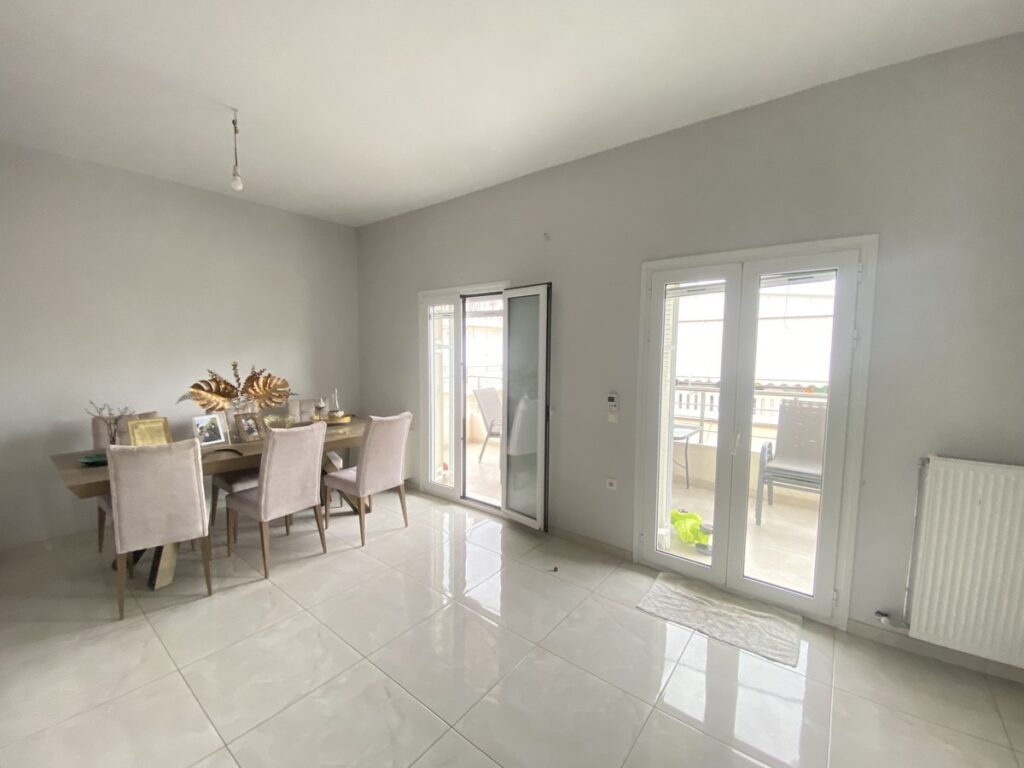 1st FLOOR APARTMENT IN CHANIA FOR SALE