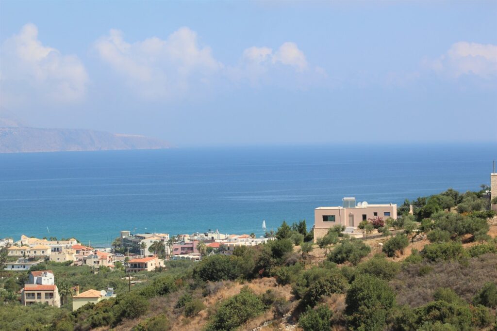 INVESTMENT OPPORTUNITY HOTEL WITH SEA VIEW