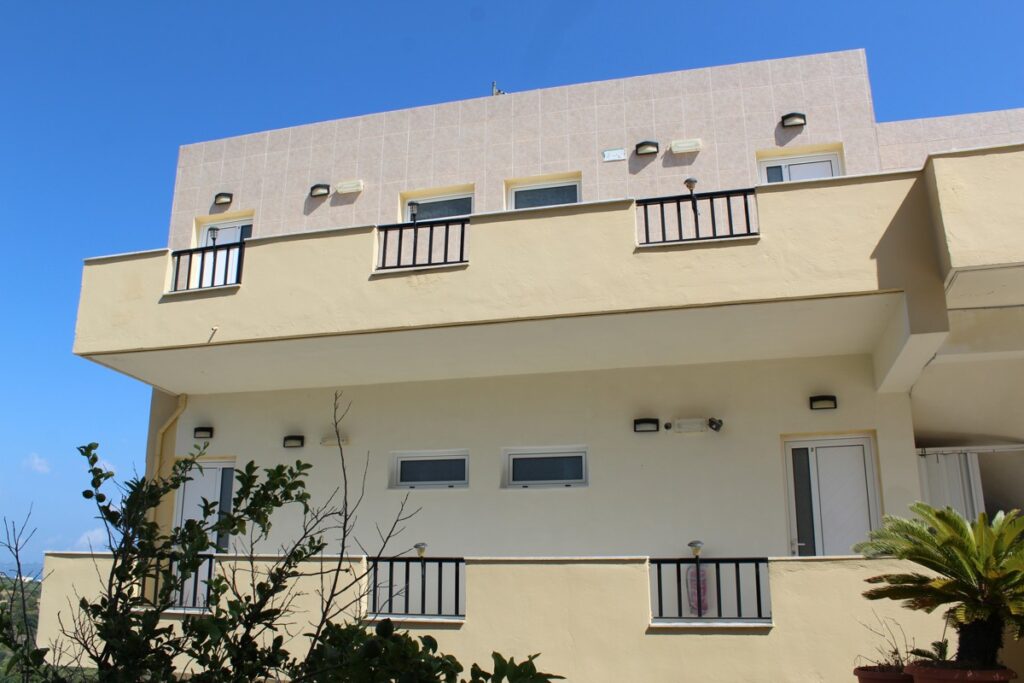 INVESTMENT OPPORTUNITY HOTEL WITH SEA VIEW