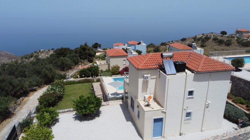 A VENDRE VILLA VUE MER AVEC PISCINE PRIVEE