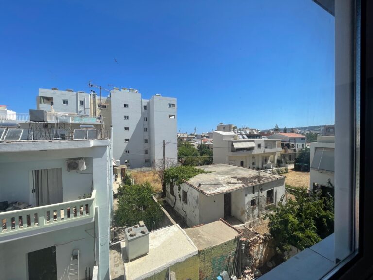 APARTMENT FOR SALE IN CENTER OF CHANIA