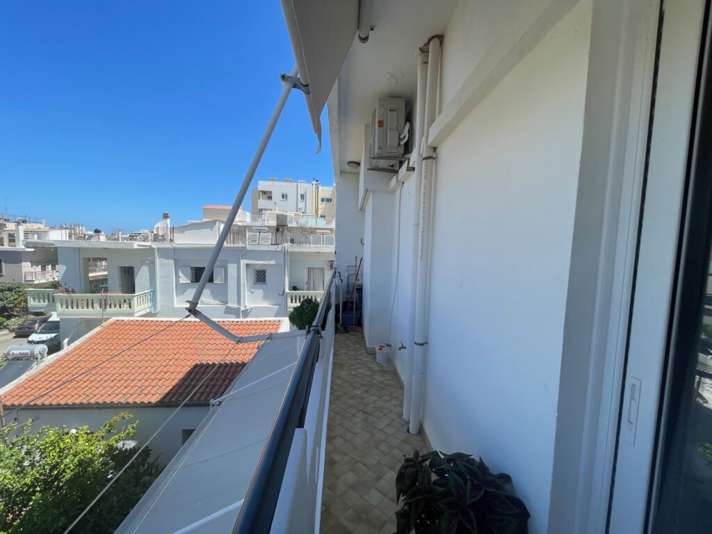 APARTMENT FOR SALE IN CENTER OF CHANIA