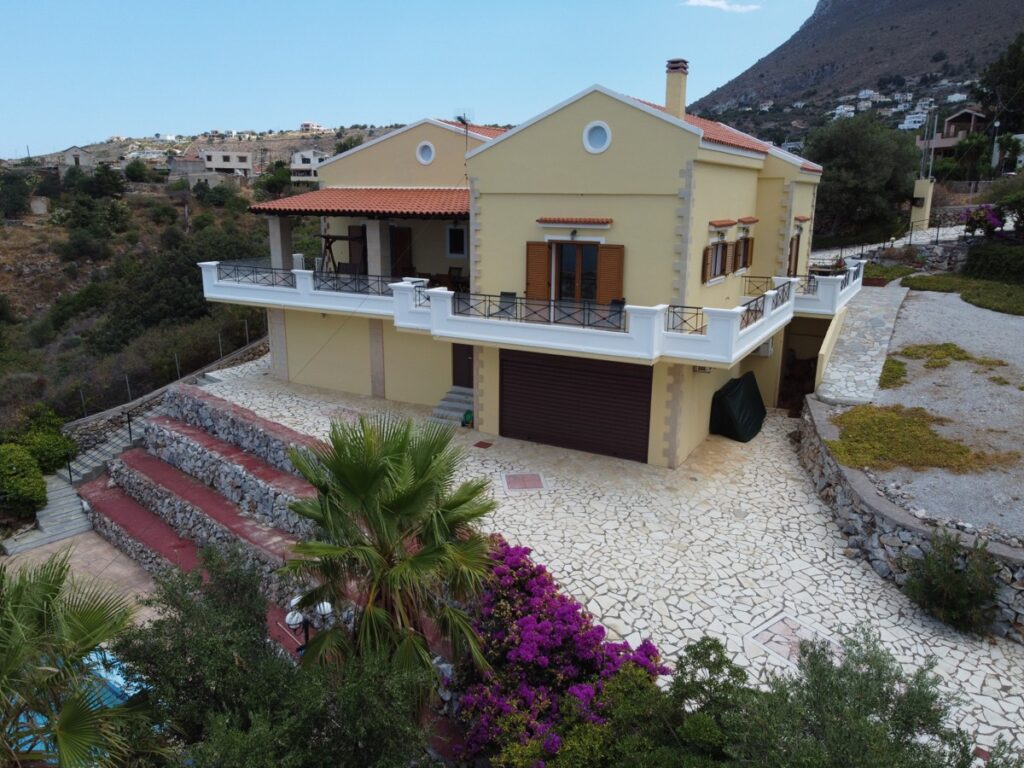 Villa with Panoramic Sea Views in Kokkino Chorio