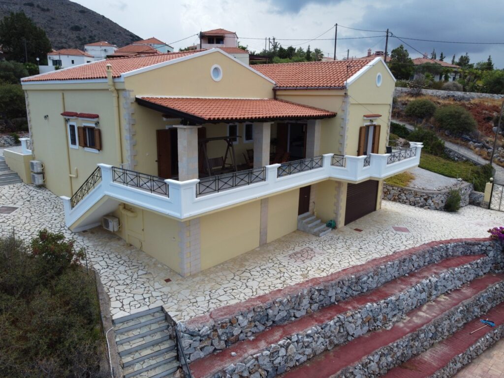 Villa with Panoramic Sea Views in Kokkino Chorio