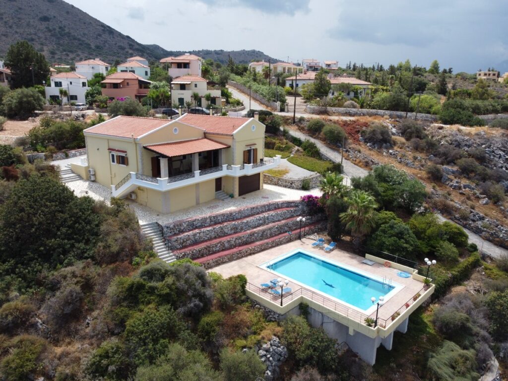 Villa with Panoramic Sea Views in Kokkino Chorio