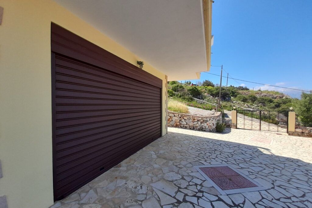 Villa with Panoramic Sea Views in Kokkino Chorio