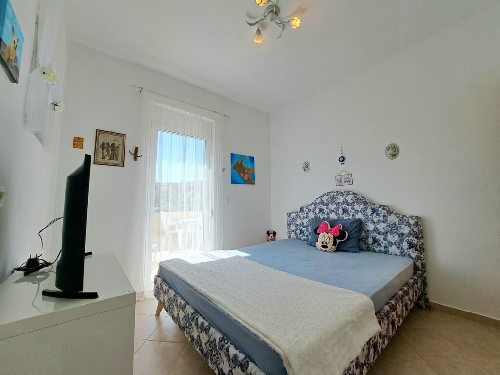 2 BEDROOM MAISONETTE IN PLAKA