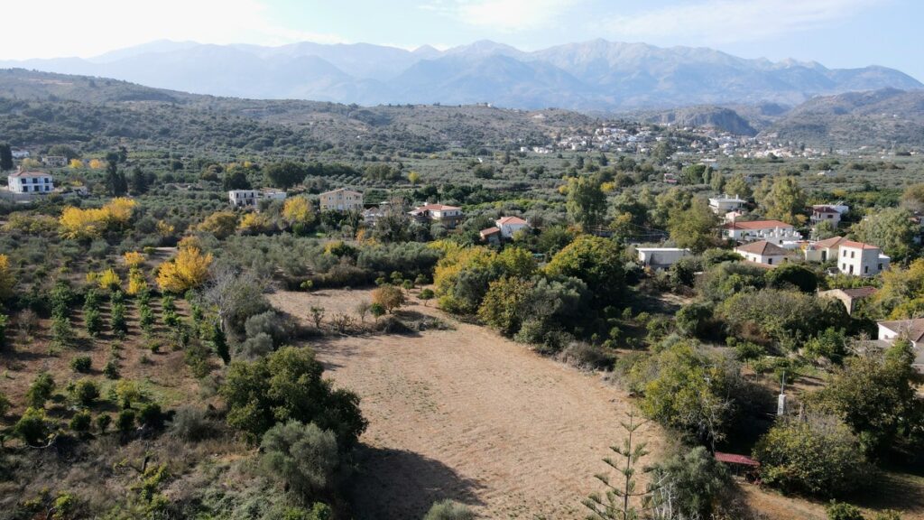 BIG PLOT IN ARMENOI FOR SALE