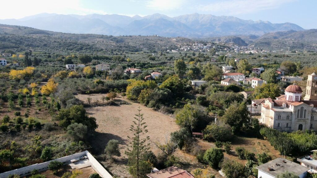 BIG PLOT IN ARMENOI FOR SALE