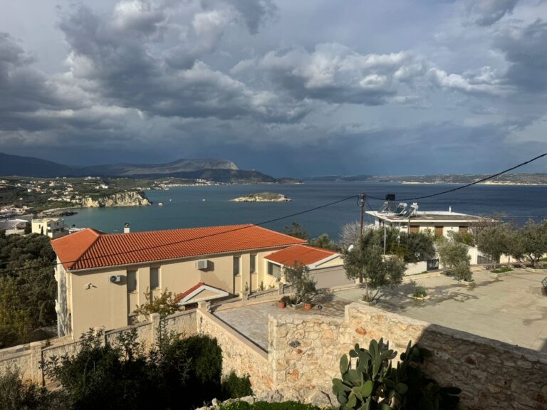 APARTMENT FOR SALE IN PLAKA WITH SEA VIEW